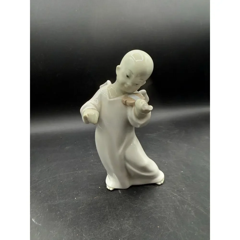 LLADRO Spain Porcelain Asian Guardian Angel w/ Violin-F. Garcia #4536